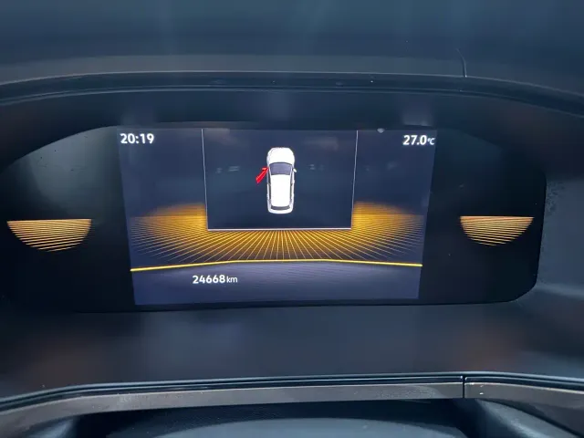 Volkswagen Tharu — Фото автомобиля 5
