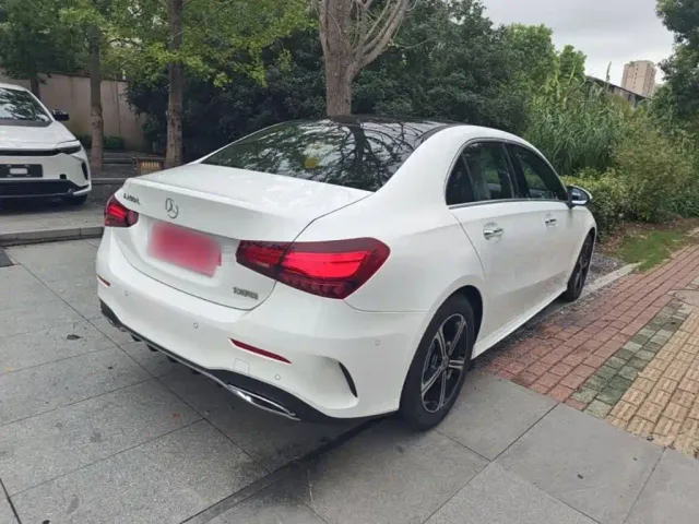 Mercedes-Benz A-Class — Фото автомобиля 6