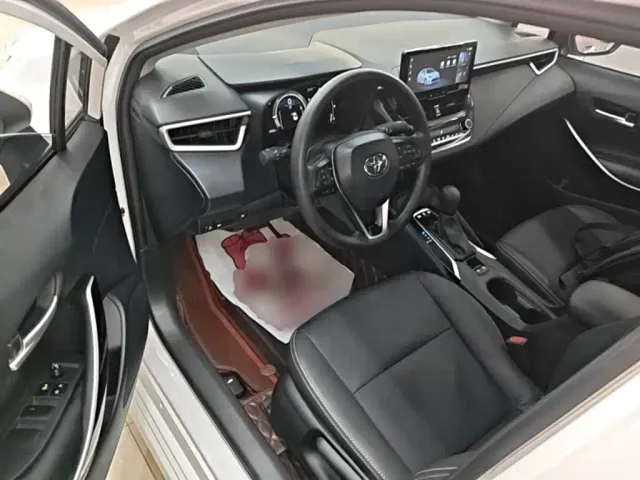 Toyota Corolla — Фото автомобиля 15