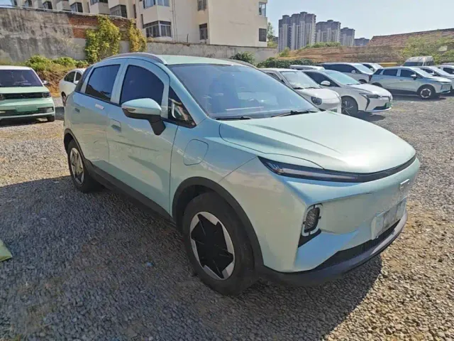 Geely Geometry E Firefly — Фото автомобиля 3
