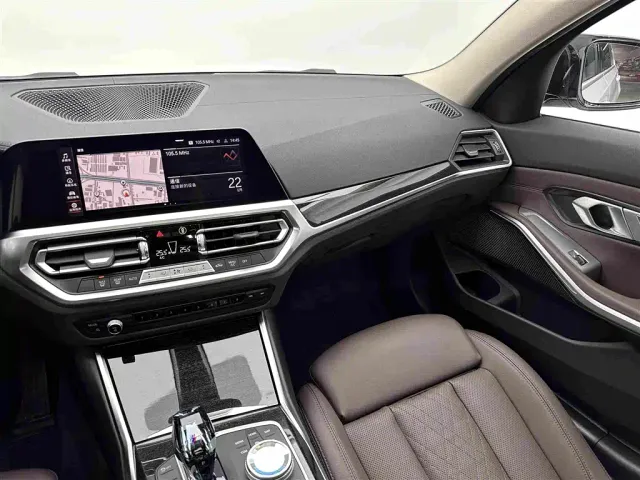 BMW 3 Series — Фото автомобиля 15