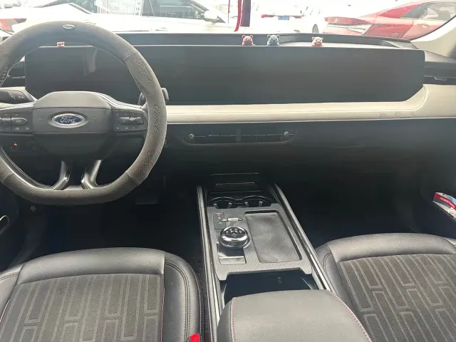 Ford Mondeo — Фото автомобиля 12