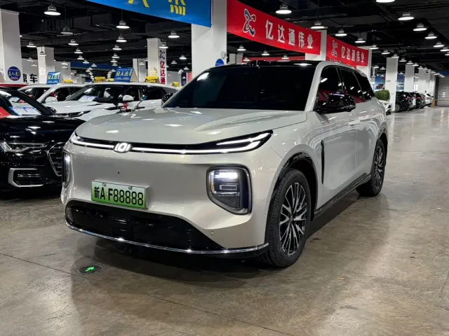 Changan Qiyuan Q07 — Фото автомобиля 2