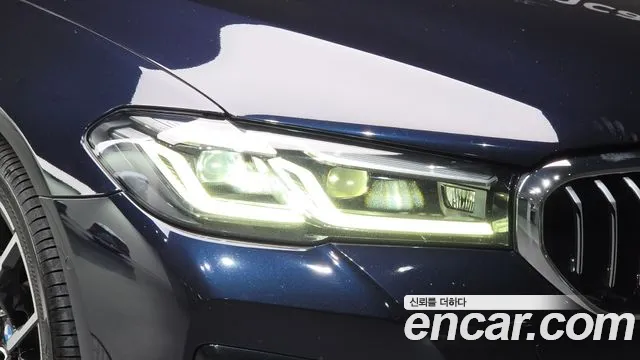 BMW 5 Series G30 — Фото автомобиля 7