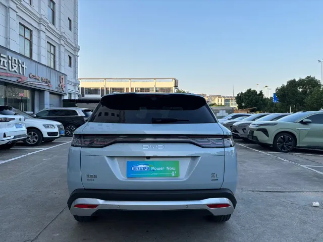 BYD Song L DM-i — Фото автомобиля 6