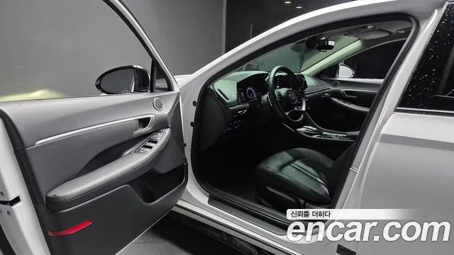 Hyundai Sonata Sonata (DN8) — Фото автомобиля 10