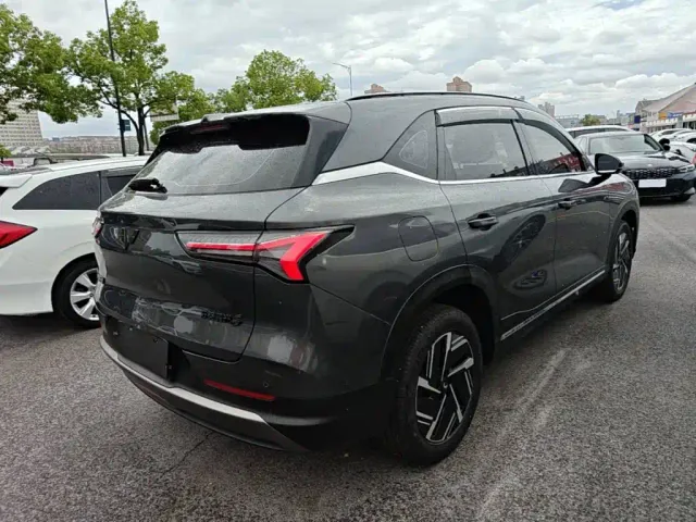 Wuling Starlight S — Фото автомобиля 4