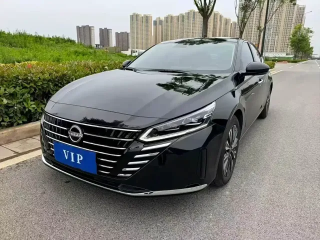 Фотография автомобиля — Nissan Teana