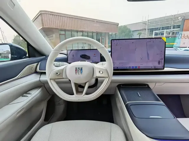 Buick Electra L7 — Фото автомобиля 29