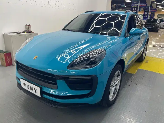 Фотография автомобиля — Porsche Macan