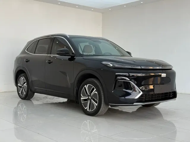 Geely Galaxy Starship 7 EM-i — Фото автомобиля 3