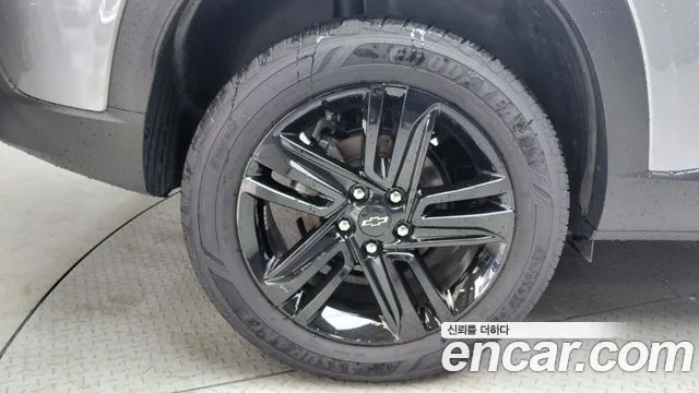 ChevroletGMDaewoo Trax Trax Кроссовер — Фото автомобиля 5