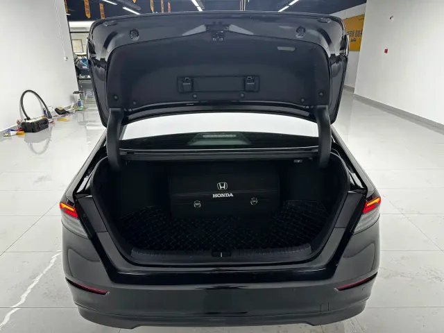 Honda Accord — Фото автомобиля 15