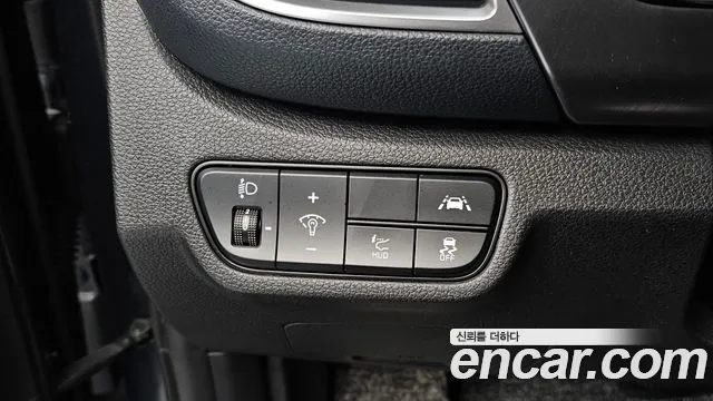 Kia Seltos Seltos Бензин 1.6 турбо 2WD — Фото автомобиля 14