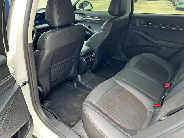 Ford Mondeo — Фото автомобиля 9