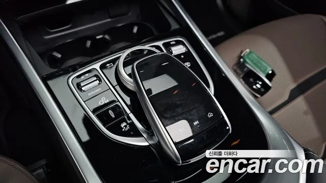 Mercedes-Benz G-Class — Фото автомобиля 27