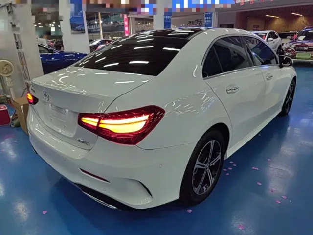 Mercedes-Benz A-Class — Фото автомобиля 6