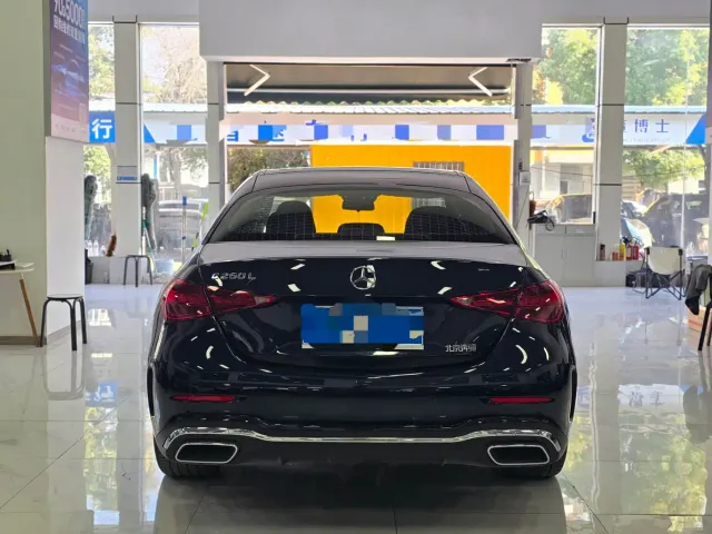 Mercedes-Benz C-Class — Фото автомобиля 13