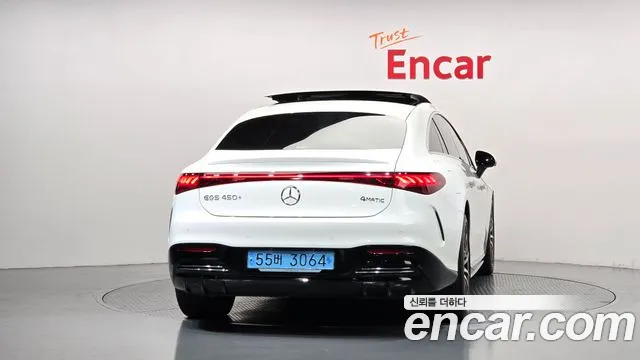 Mercedes-Benz EQS — Фото автомобиля 4
