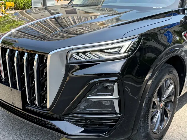 Hongqi HS5 — Фото автомобиля 16