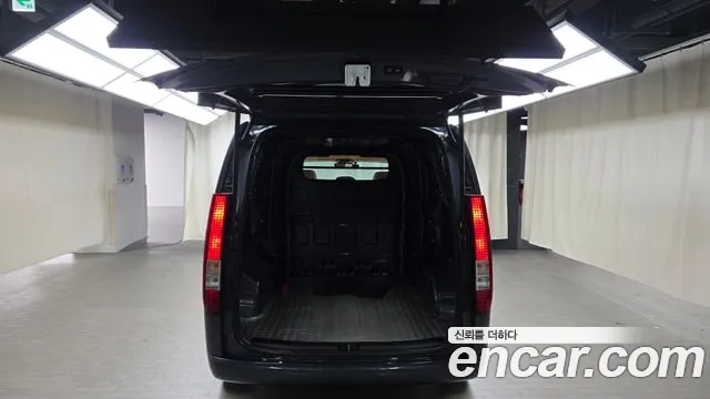 Hyundai Staria — Фото автомобиля 24