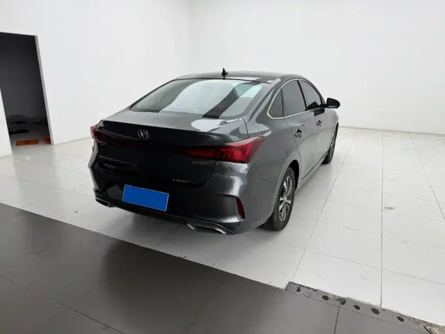 Changan Eado — Фото автомобиля 7
