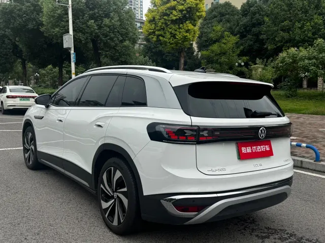 Volkswagen ID.6 Crozz — Фото автомобиля 7
