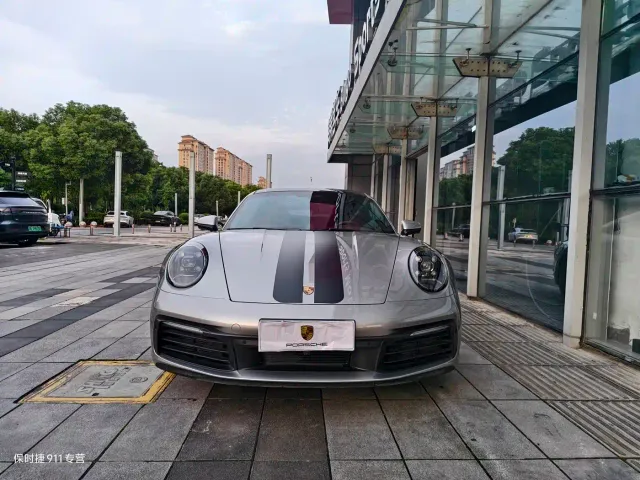 Фотография автомобиля — Porsche 911