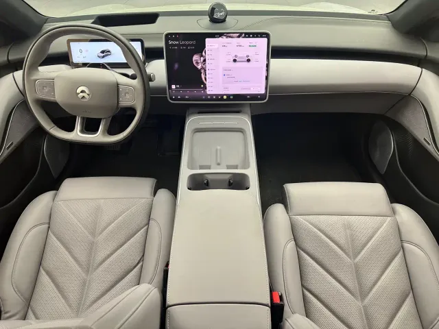 Nio ET5 Touring — Фото автомобиля 14