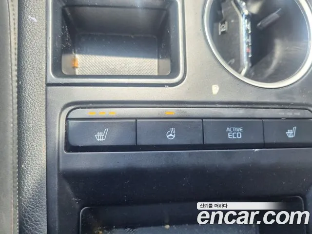Kia K5 K5 3 поколение 2.0 LPI(Для проката) — Фото автомобиля 14