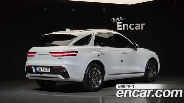 Genesis GV70 — Фото автомобиля 2