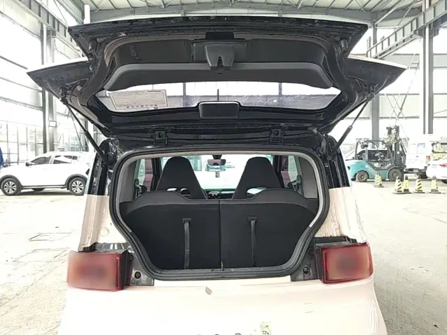 Wuling Hongguang Mini EV — Фото автомобиля 18
