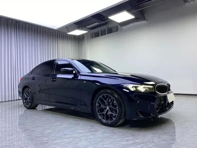 BMW 3 Series — Фото автомобиля 3