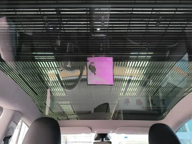 Tesla Model Y — Фото автомобиля 17