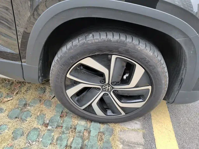 Volkswagen Tharu — Фото автомобиля 24