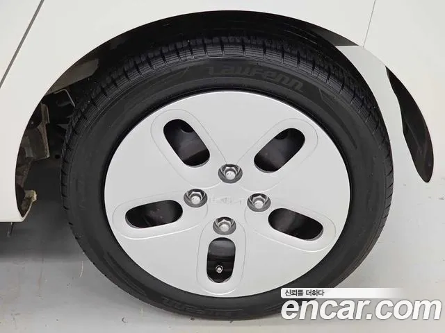 Kia RAY Новый Ray Standard — Фото автомобиля 5