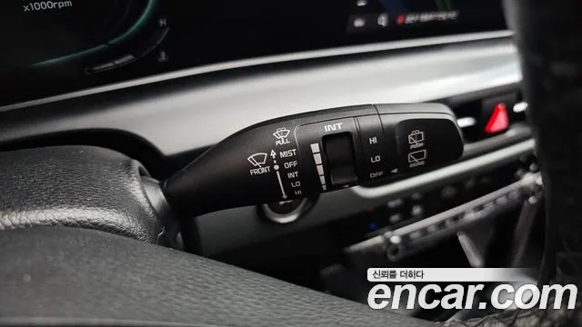 Kia Seltos New — Фото автомобиля 25