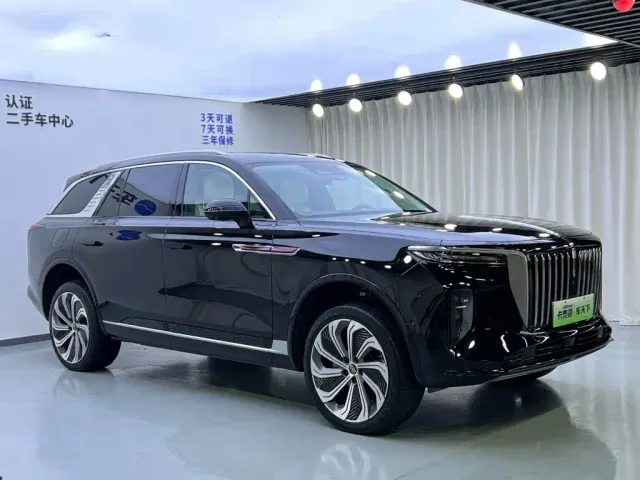 Hongqi E-HS9 — Фото автомобиля 2