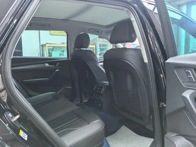 Audi Audi Q5L 2024 Model 40 TFSI Fashion Dynamic — Фото автомобиля 17