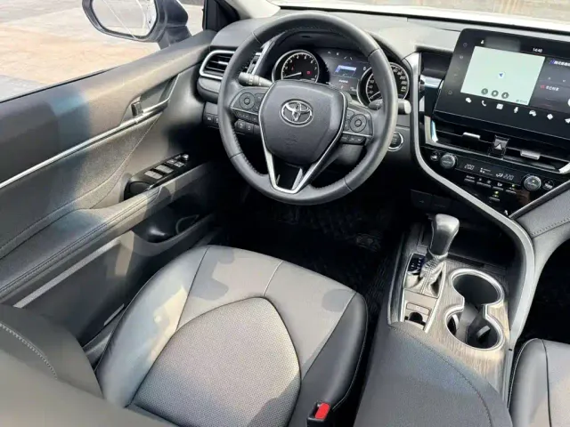 Toyota Camry — Фото автомобиля 15