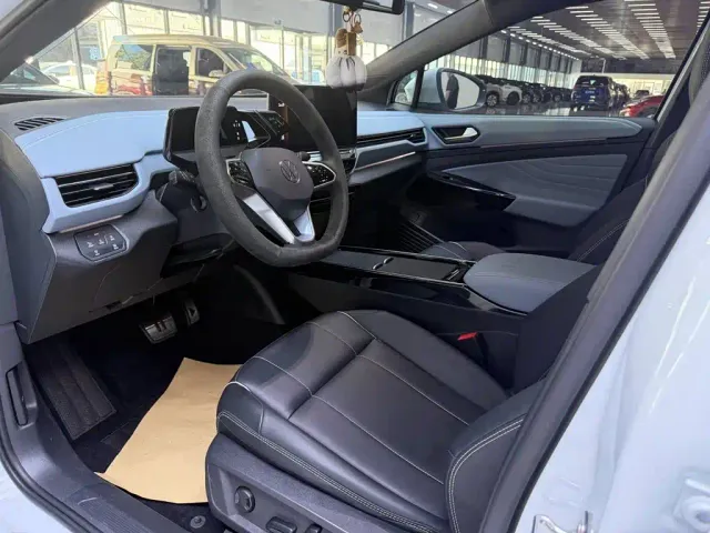 Volkswagen ID.4 X — Фото автомобиля 13