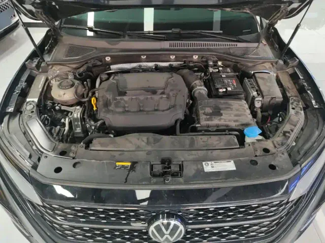 Volkswagen Passat — Фото автомобиля 10