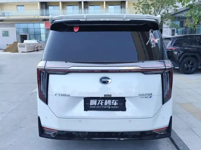GAC Trumpchi Xiangwang M8 — Фото автомобиля 9