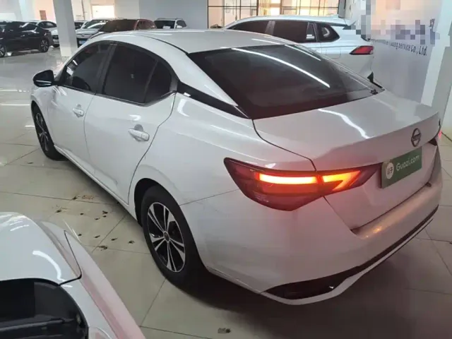 Nissan Sylphy — Фото автомобиля 4