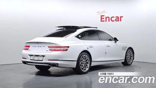 Genesis G80 Бензин 3.5 турбо AWD — Фото автомобиля 2