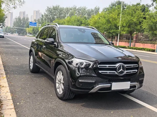 Mercedes-Benz GLE-Class — Фото автомобиля 20