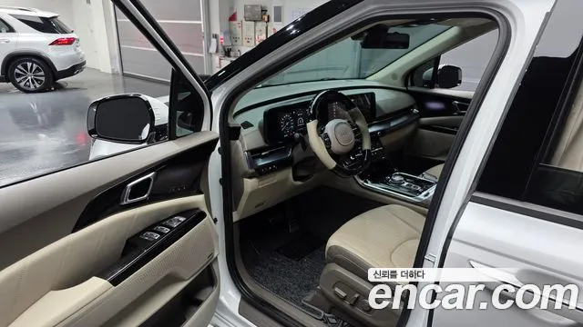 Kia Canival Carnival 4 поколение Бензин 7 мест Hi-Limousine — Фото автомобиля 6