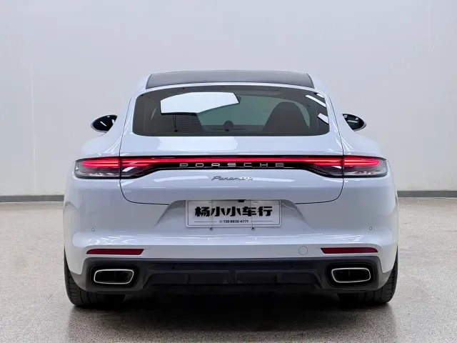 Porsche Panamera — Фото автомобиля 6