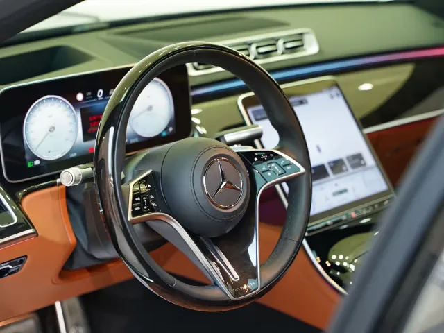 Mercedes-Benz Maybach S-Class — Фото автомобиля 13