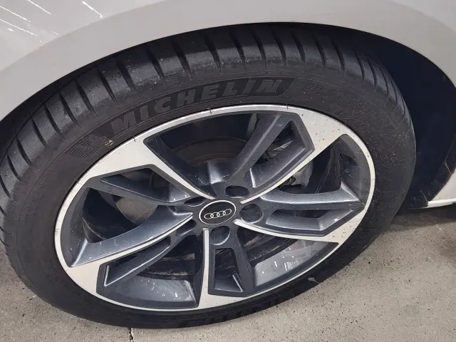 Audi Audi A4L 2024 40 TFSI Fashion Dynamic — Фото автомобиля 6